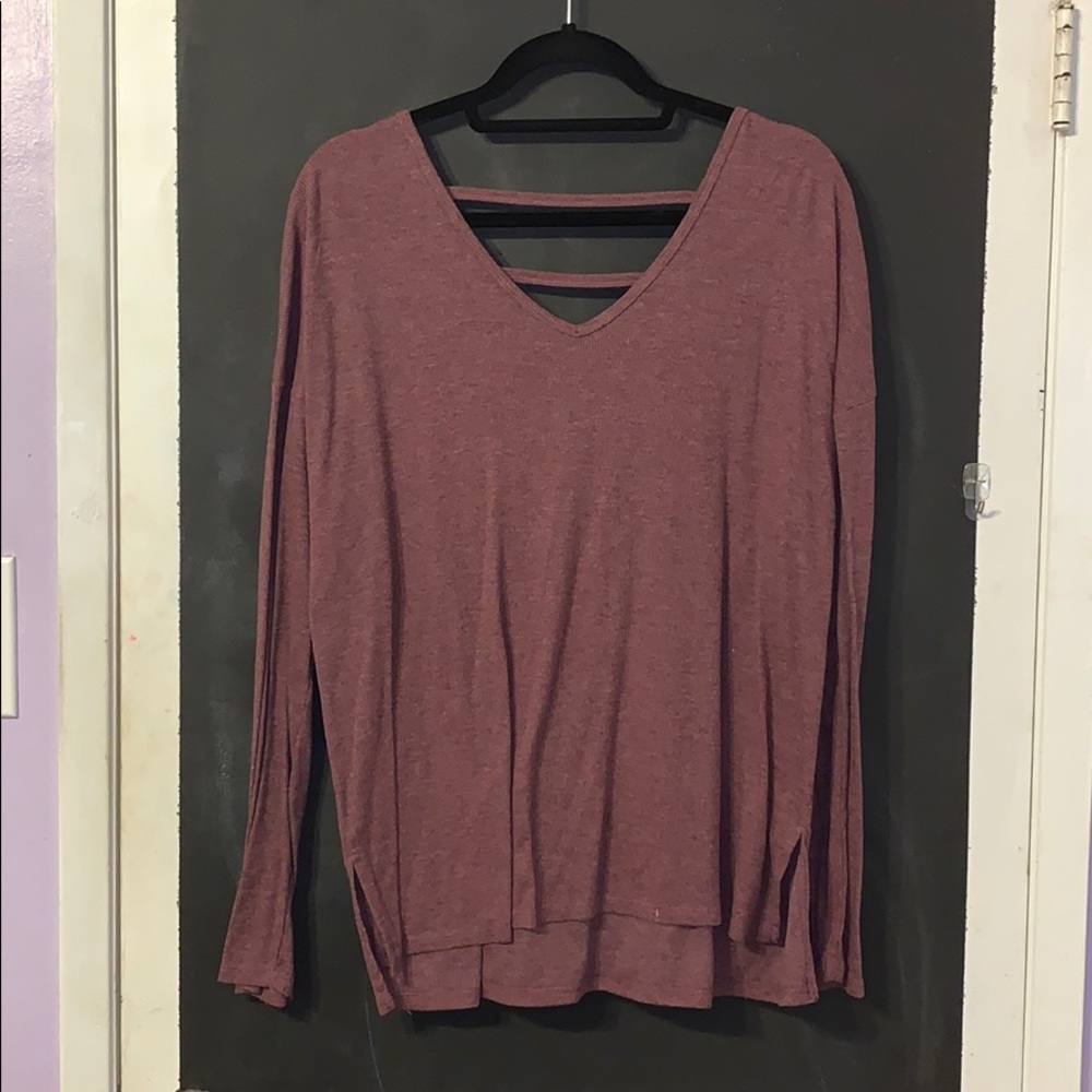 Heathered Maroon Cut-out Long-sleeve Shirt